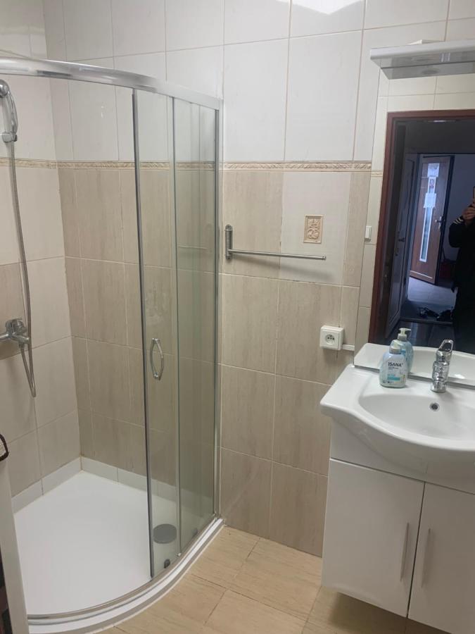 3 Apartments In 1 Location Praag Buitenkant foto