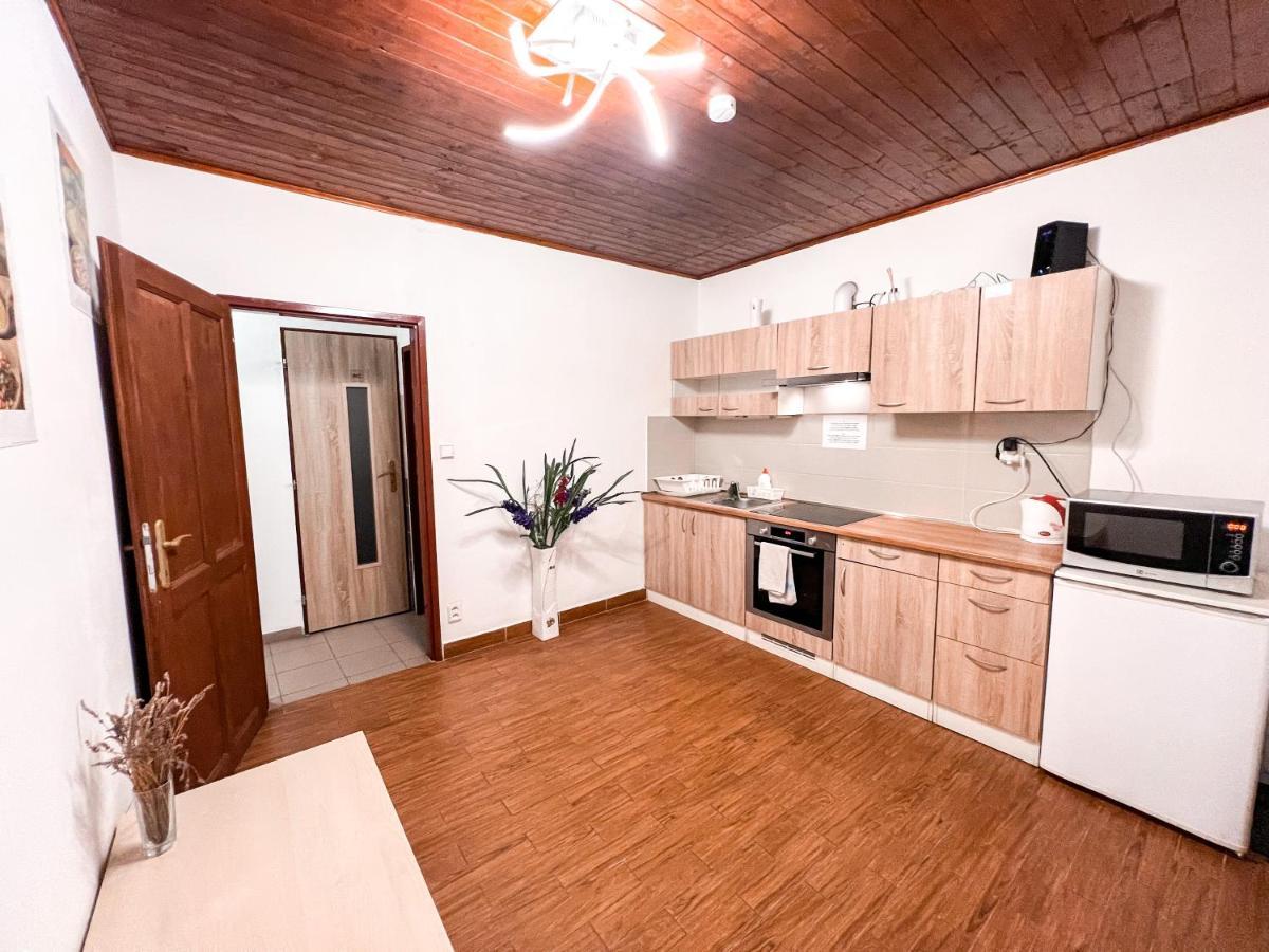 3 Apartments In 1 Location Praag Buitenkant foto