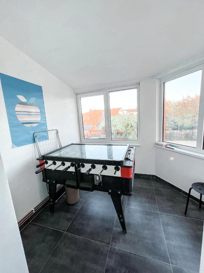 3 Apartments In 1 Location Praag Buitenkant foto
