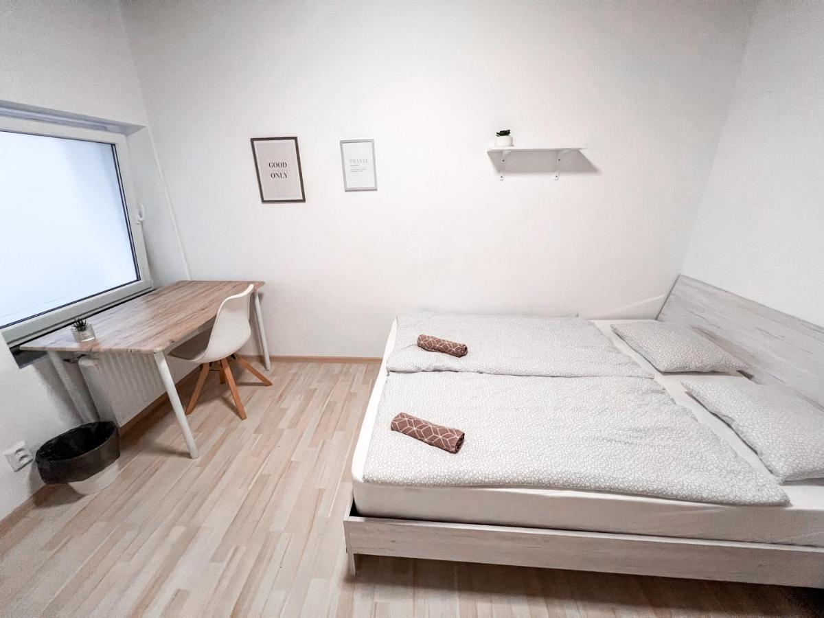 3 Apartments In 1 Location Praag Buitenkant foto